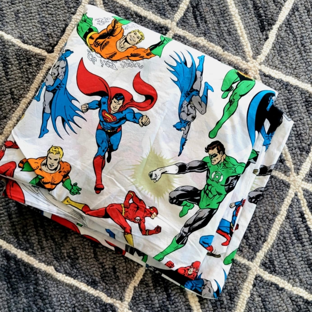 Pottery Barn Kids DC COMIC TWIN DUVET (NWOT)